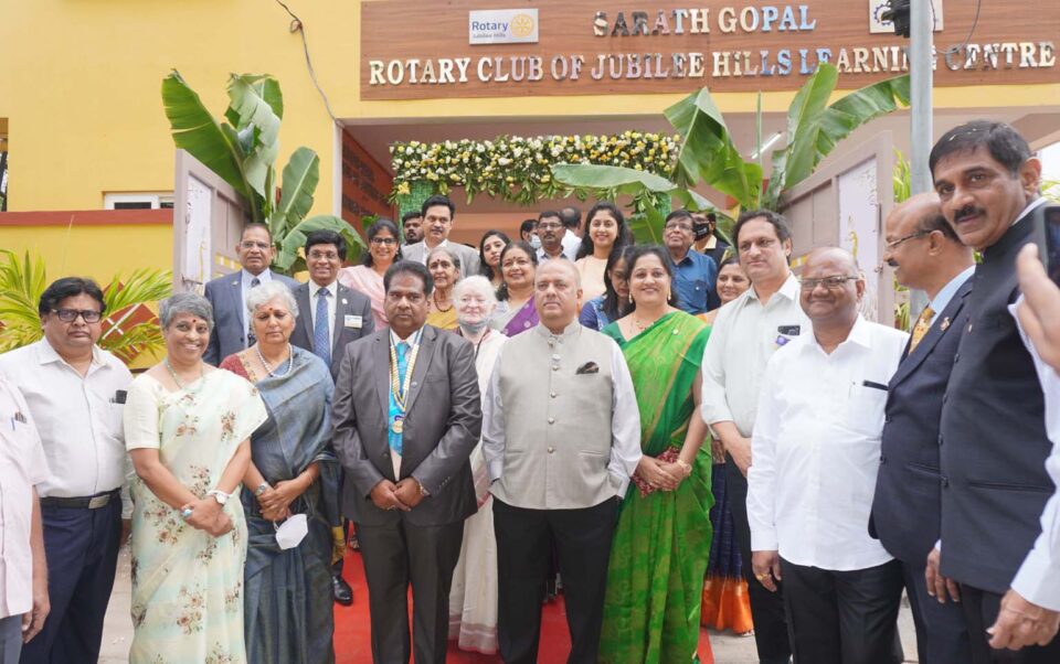 Shekhar Mehta President Rotary International inaugurated a Centre to develop employability and entrepreneurship skills for underprivileged youth and women