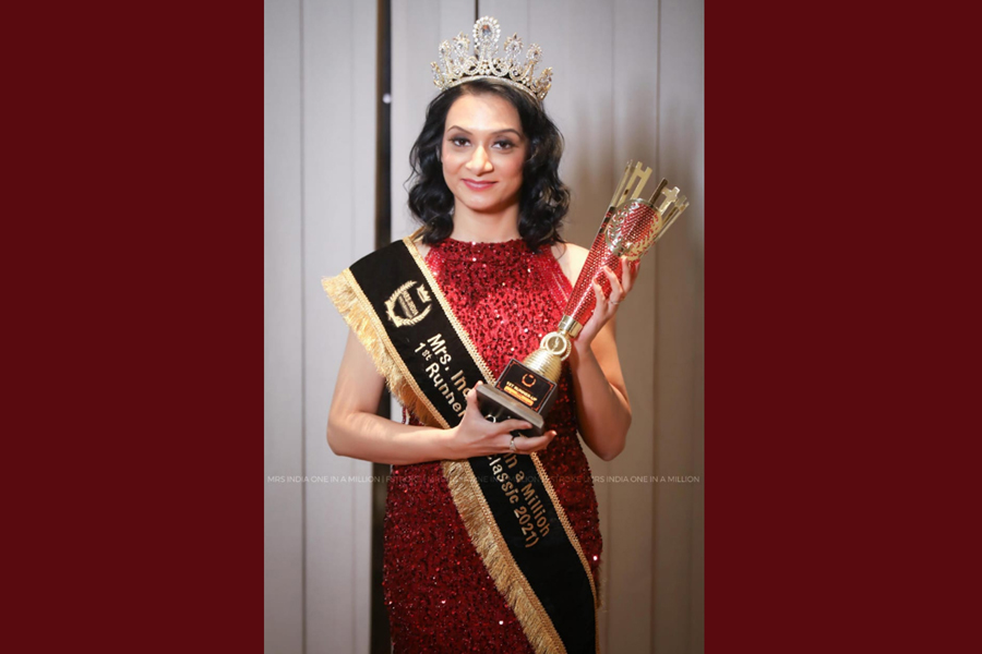 MRS. INDIA-ONE IN A MILLION'21 WINNER- SHAILY KADYAN bags three big titles in the beauty pageant